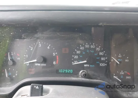 2000 Jeep Wrangler Sahara from USA, damaged, VIN 1J4FA59S3YP740762